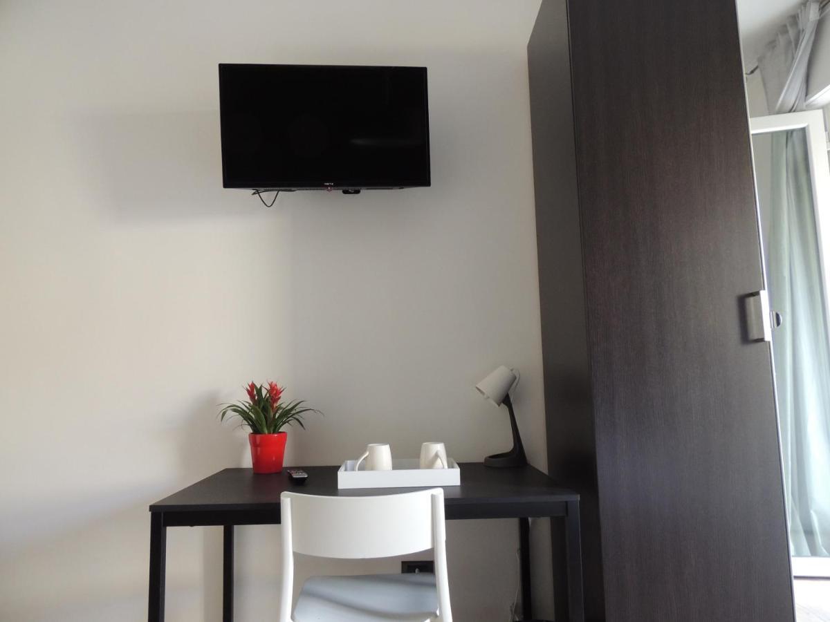Appa49 Vicino Ospedale Borgo Roma, Fiera E Univr Apartment เวโรนา ภายนอก รูปภาพ
